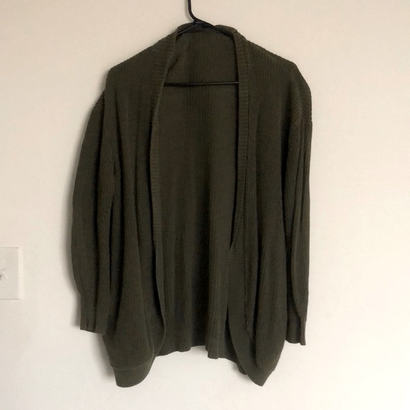 🟠 olive green american eagle cardigan - Picture 2 of 5